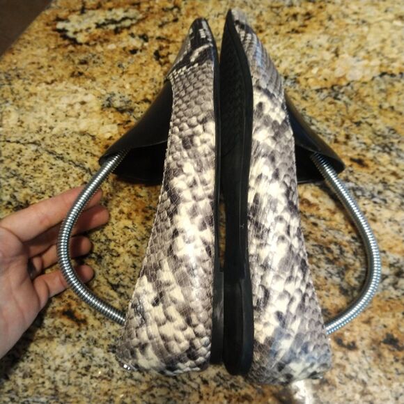 Vintage Snake Print Leather Pointed Toe Flats Michael Kors Size 9.5M - Picture 8 of 13